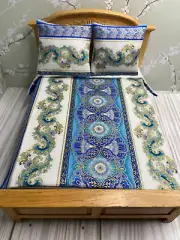 Dollhouse Mini bedspread comforter blanket 2 pillows 1:12 scale blue gold white