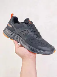 在飛比找Yahoo!奇摩拍賣優惠-耐克Nike Pegasus Turbo Shield 30