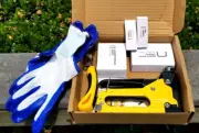 STAPLER GUN & BRAD NAILER SET w/REMOVER TOOL, GLOVES & 6000 Staples/nails NIB