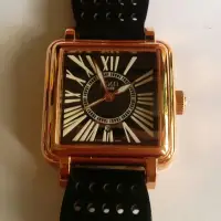 在飛比找Yahoo!奇摩拍賣優惠-HOGA帥氣機械皮帶女錶