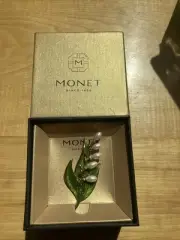 Vintage MONET Lily of the Valley Brooch Pin In Box Monet Enamel Pearls Crystals