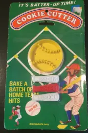 COOKIE CUTTERS CAPERS BASEBALL RED SOX, BREWERS & DODGERS THE LONE TOY TREE INC