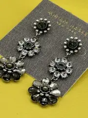 Miriam Haskell Fashion Dangle Drop Flower Crystal Earrings Silver Tone Signed