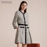 在飛比找momo購物網優惠-【JESSICA】優雅顯瘦皺褶裙擺長袖小香風洋裝J30512