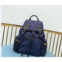 在飛比找Yahoo!奇摩拍賣優惠-Burberry Medium 中型後背包 The Ruck