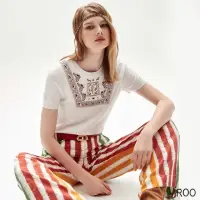 在飛比找momo購物網優惠-【iROO】彩色波希米亞圖騰刺繡針織上衣