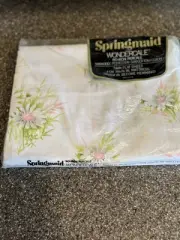 Springmaid Bed Linens Wondercale Pink Daisy Twin Size Flat Sheets Retro 70s MCM