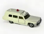 ⭐️⭐️Vintage TOMICA Diecast Car CADILLAC AMBULANCE - CUSTOM MADE HOSPITAL WHITE