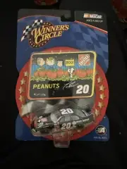 Tony Stewart #20 Home Depot Peanuts Charlie Brown 2002 Pontiac Grand Prix