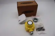 Banner QT50U Ultrasonic Proximity Sensor 72476 SPDT QT50UVR3WQ