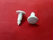 20x White Christmas Xmas Tree Spruce Clips Fasteners To Fit 5.5mm Hole 12mm Head