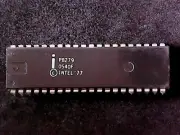 P8279 - Intel Programmable Keyboard / Display Interface (DIP-40)