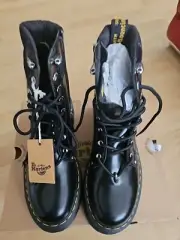 Dr Martens Jadon II Hardware Leather Platform Boots BNIB Uk 7