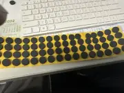 Black CD DVD FOAM SELF ADHESIVE 16 mm X 3mm DOTS 1000 PER ROLL