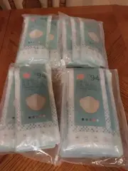 KF94 Disposable Face Masks 4 Layers Filters 5 different Colors (20 of Each)