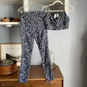 & Other Stories Blue/Black Floral Print Leggings & Sports Bra Set M/L