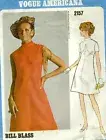 1969 Vintage VOGUE Sewing Pattern DRESS B36 (1585) By Bill Blass