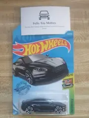 Hot Wheels: Aston Martin DBS (2019 HW Exotics Mini Collection)