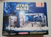 Star Wars Episode I 1 Micro Machines Action Fleet Podracer Hanger Bay Clone Wars