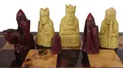 Berkeley LARGE Red Isle of Lewis Medieval Times Chess Men Set No Board