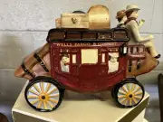VINTAGE ~ WELLS FARGO & CO. CERAMIC COLLECTIBLE STAGE COACH COOKIE JAR ~ 2011 ~