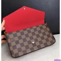 在飛比找蝦皮購物優惠-二手 LV LOUISVUITTON(路易威登)POCHET