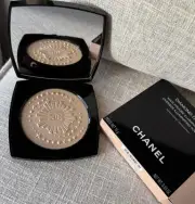 authentic CHANEL Highlighter Powder Illuminating Diamond dust XL Holiday '24 NEW