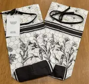 Williams Sonoma HONEYCOMB Cotton Wine Bags Set of TWO HONEYBEE White Black Gold