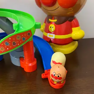 ~熱銷~新款現貨日本麵包超人兒童寶寶機器人彩色慣性不倒翁軌道玩具無需電池