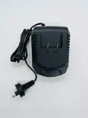 NEW XFINITY PLUS 20V LI-ION FAST BATTERY CHARGER ~ ALDI FERREX