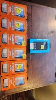 6 glass screen protectors & 1 case iPhone 12 Mini (2020) 5.4 Screen