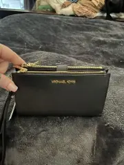 Michael Kors Leather Wallet Black W/ Gold Hardware, BNWT
