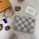 [二手] 【Louis Vuitton】 ‣白棋盤格卡片夾