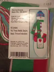 Herrschners Winter Greeting Snowman Felt Wall Hanging Sewing Craft Kit Sequins