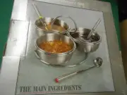 NIB- THE MAIN I NGREDIENTS 7 piece Condiment Set