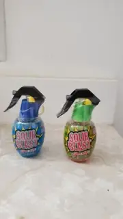 Grenades Kidsmania Sour Blast 2 Assorted Flavored Novelty Candy Spray | 2.01oz