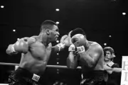 Mike Tyson Throws A Right Hook Against Trevor Berbick 1986 Old Boxing Photo