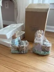 New Avon Springtime Collection Tealight Candle Holders Mr & Mrs Rabbit l-31