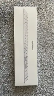 Apple Magic Keyboard with numpad (NO TOUCH ID) Model#: A1843