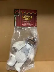 Palisades Jim Henson's Muppets Toy Fair 2003 White Tuxedo Rowlf Exclusive Figure