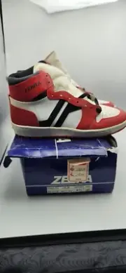 1985 ZEBRA AKA the OG knockoff of Jordan 1 Chicago EXTREMELY RARE NOS