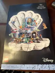 LEGO Disney Princess: The Little Mermaid Royal Clamshell (43225)