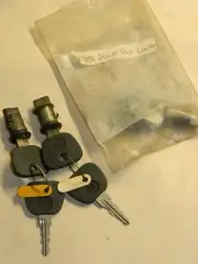 **BMW E21 E23 E24 E28 E30 318i 325i M3 Glove Box Lock Cylinder Repair Kit