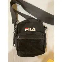 在飛比找蝦皮購物優惠-Fila 斜背小包包