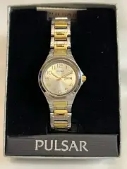 New Vintage Pulsar Gold/Silver Bracelet Water Resistant Watch