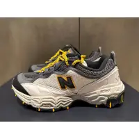 在飛比找蝦皮購物優惠-老爹鞋 越野 慢跑鞋New balance 801 ML80