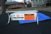 LITTLE GIANT LADDER SYSTEMS* ALUMINUM WORK PLATFORM* MODEL NO. 10104* 375 lb CAP