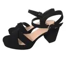 Y-not? Manner Sandals Size 9.5 Black Nubuck Chunky Block Heel Strappy Ankle