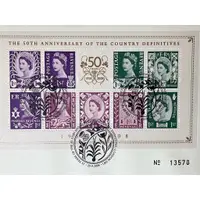 在飛比找蝦皮購物優惠-英國1英鎊25週年&四國普票50週年 紀念幣＋郵票 初代 第
