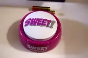 DESK TOY AWESOME BUTTONS " SWEET " 16 SOUND BYTES